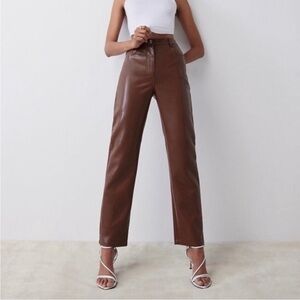 Aritzia Babaton Vegan Leather High Rise Flat Front  Pants in Tan Brown 4 Pocket
